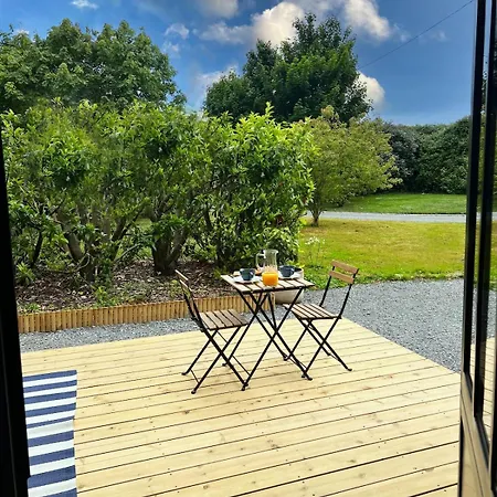 Jolie Dependance A 15 Minutes Du Circuit Semesterbostad