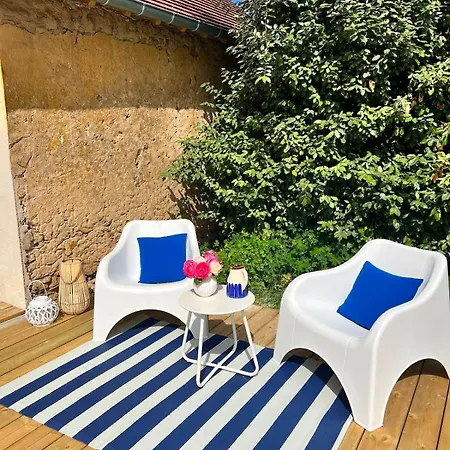 Jolie Dependance A 15 Minutes Du Circuit *