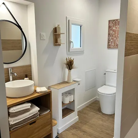 Jolie Dependance A 15 Minutes Du Circuit Semesterbostad *