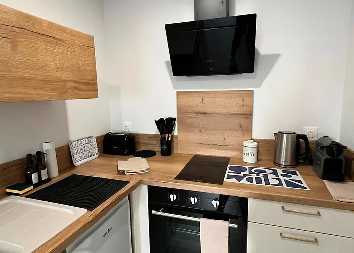 Jolie Dépendance à 15 Minutes Du Circuit * Saint-Biez-en-Belin