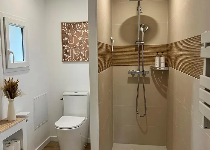 Jolie Dépendance à 15 Minutes Du Circuit Hébergement de vacances Saint-Biez-en-Belin