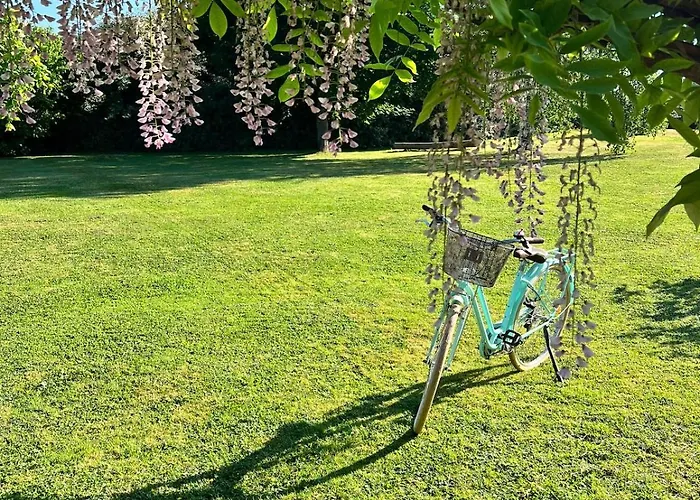 Holiday home Jolie Dependance A 15 Minutes Du Circuit *